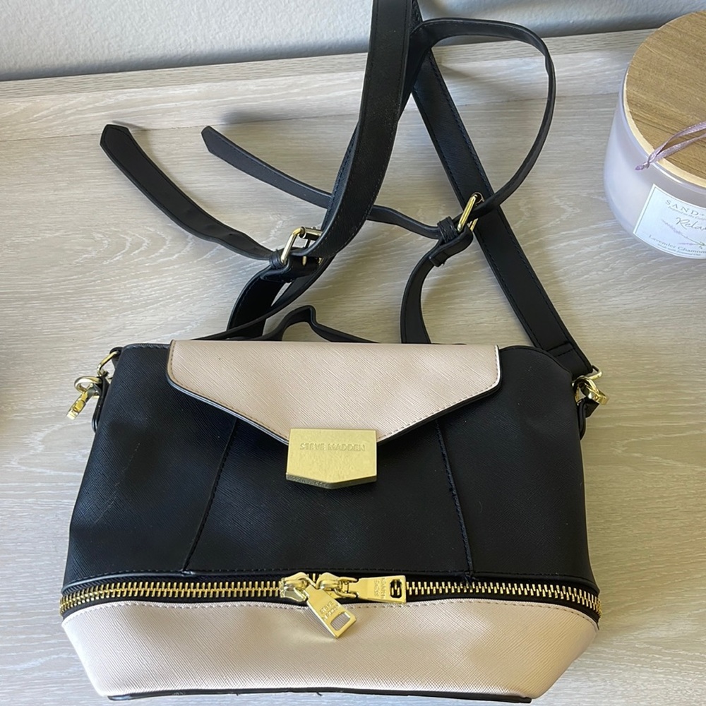Purse/backpack